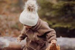 Metsola Päähineet Ja Huivit|Samanlaiset Asut Lapsen Kanssa>CABLE BEANIE -PALMIKKOPIPO, MERINOVILLA | CREAMY