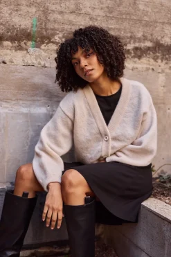 Metsola Kaikki Aikuisten Vaatteet|Neuletakit>MOHAIR SHORT CARDIGAN -NEULETAKKI | VANILLA